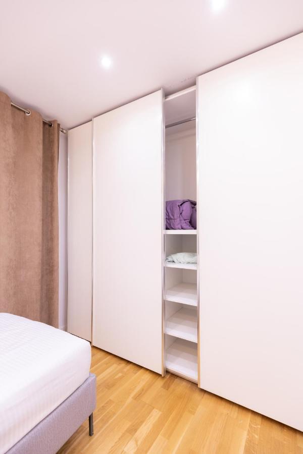 Exclusive 2 Bedrooms Apartment ติรานา ภายนอก รูปภาพ
