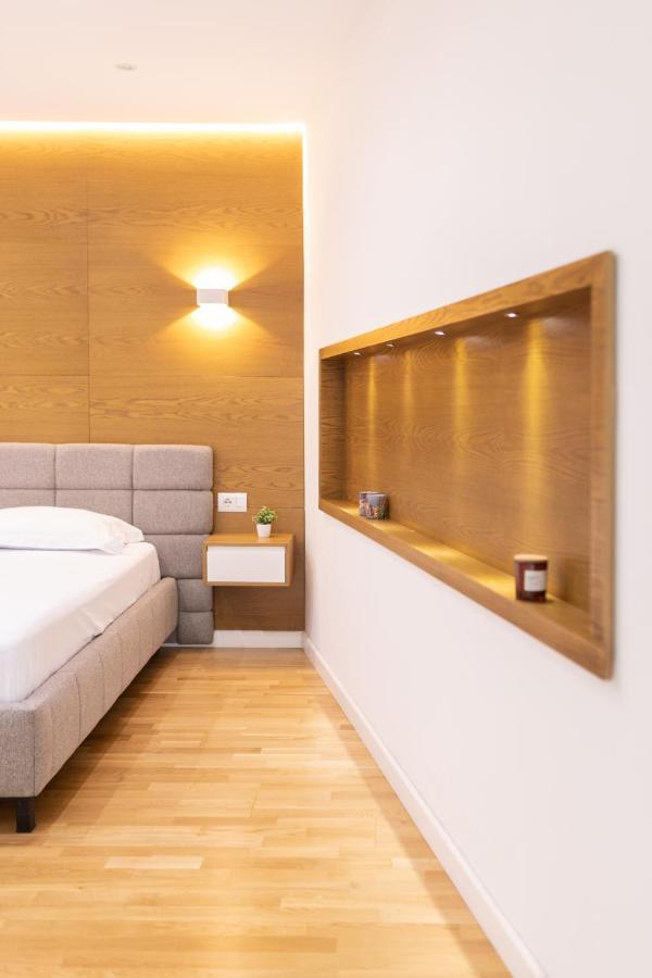 Exclusive 2 Bedrooms Apartment ติรานา ภายนอก รูปภาพ