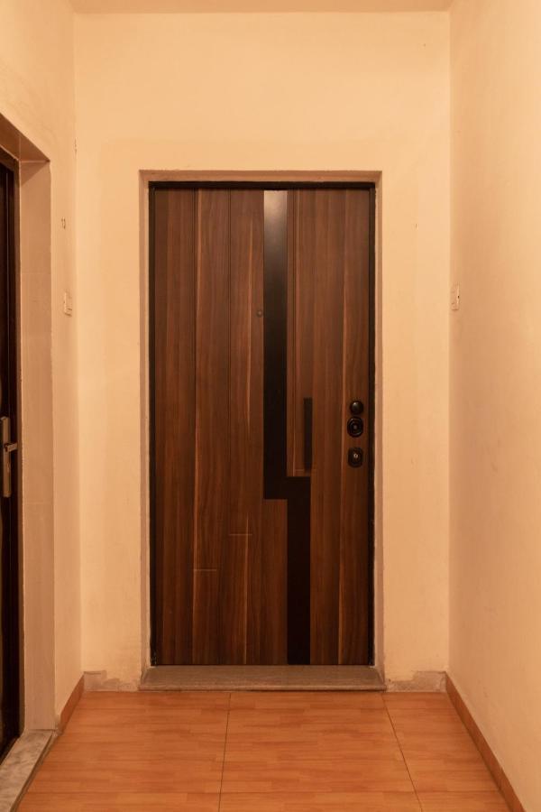 Exclusive 2 Bedrooms Apartment ติรานา ภายนอก รูปภาพ